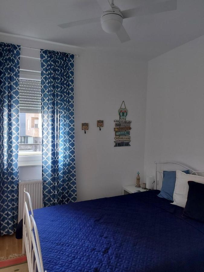 Center Firefly Gardens Apartment Novi Sad Exterior photo